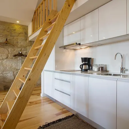1892 - Ribeira Loft Apartamento *
