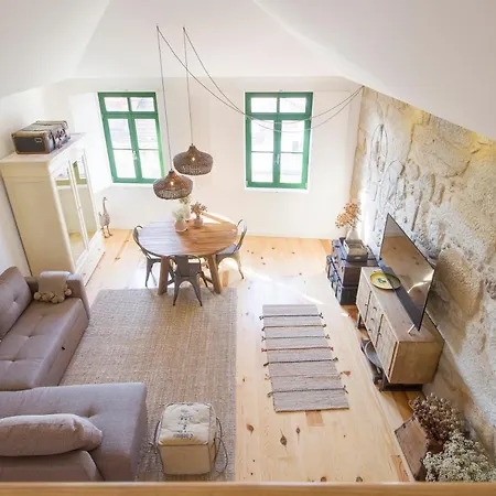 1892 - Ribeira Loft * Oporto